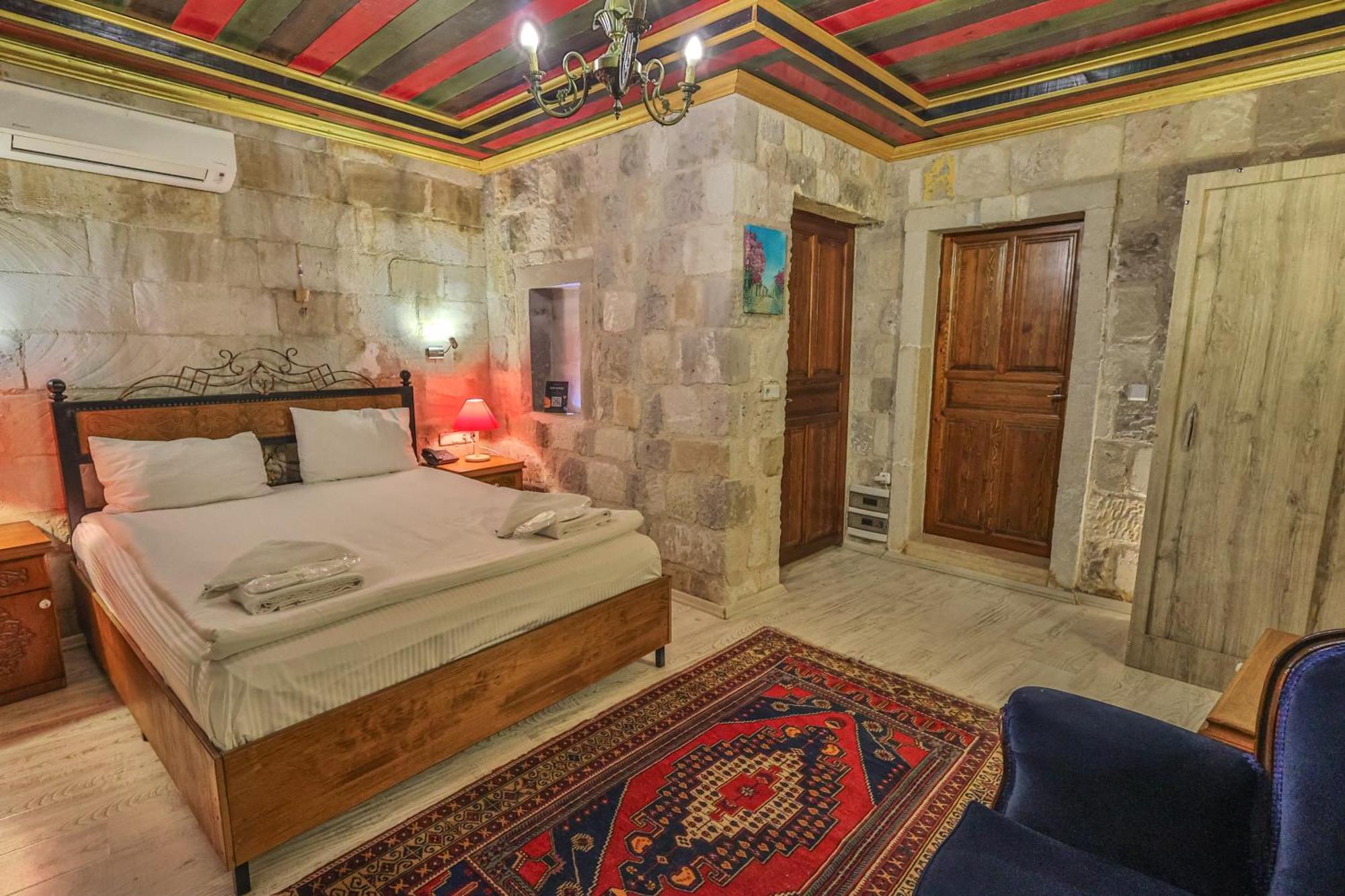Bedrock Cave Hotel (Adults Only) Goreme Exterior photo