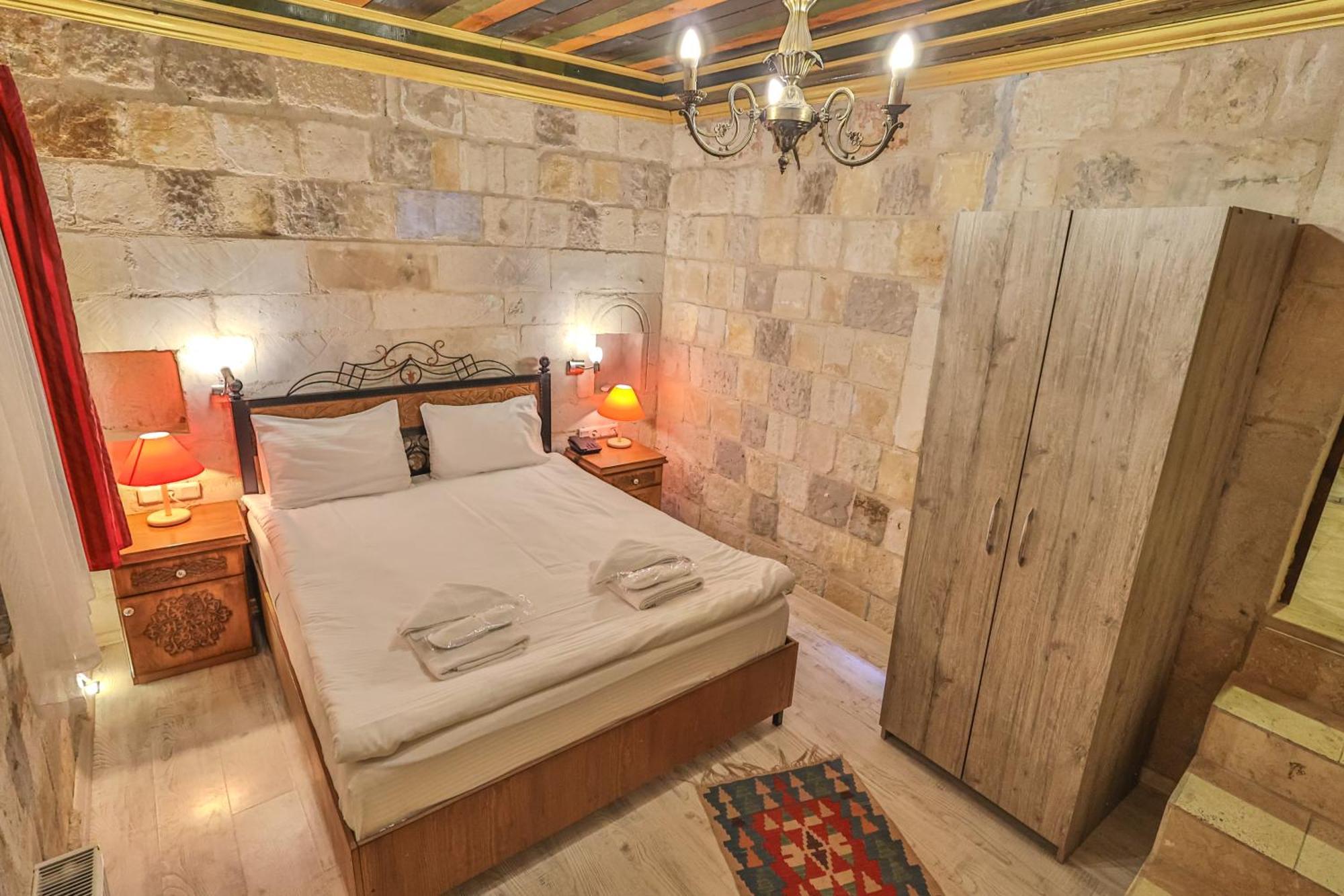 Bedrock Cave Hotel (Adults Only) Goreme Exterior photo
